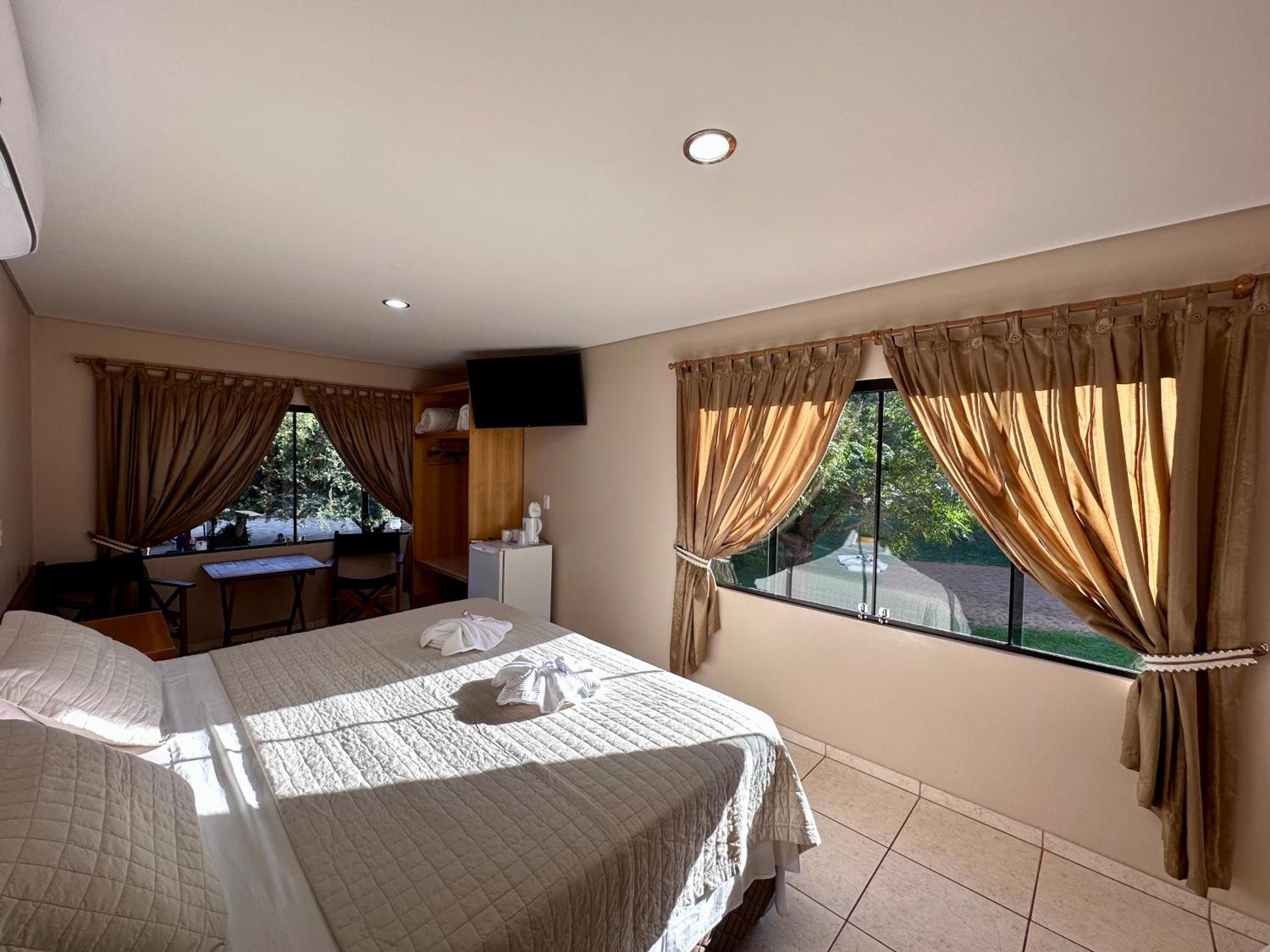 Parque Hotel Manantial Hohenau Eksteriør bilde