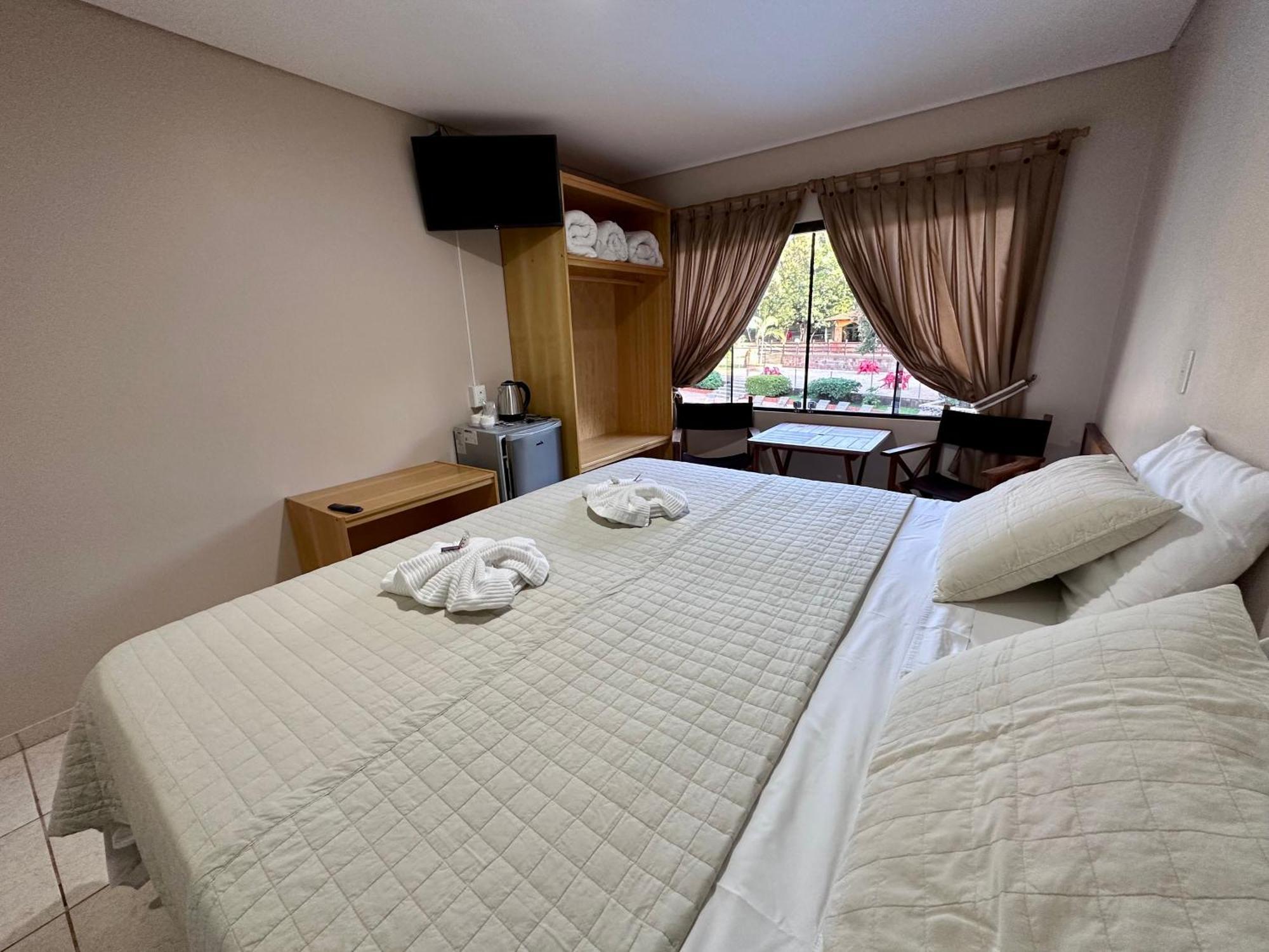 Parque Hotel Manantial Hohenau Eksteriør bilde